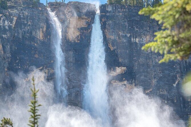 Emerald Lake Escape Day Tour: Waterfalls & Canyon Wonders - In The Sum Up: Who Is This Tour Best For?