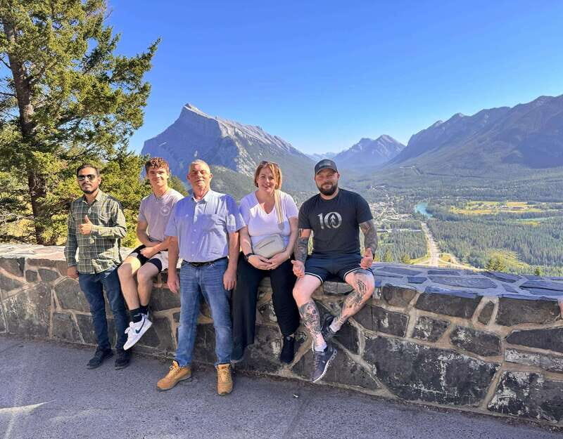 Emerald Lake, Lake Louise, Johnston Canyon & Banff Tour SUV - Key Points