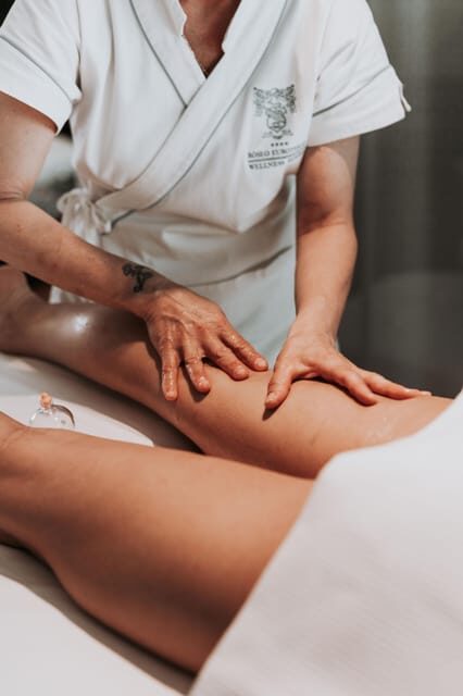 Emilia-Romagna: 25-Minute Massage+Aperitif+2 hour Pool - The Sum Up