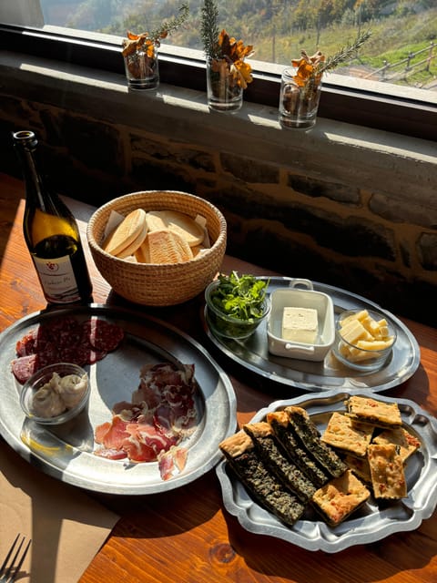 Emilian Mountains: Local Flavours, Castle & outdoors - FAQs