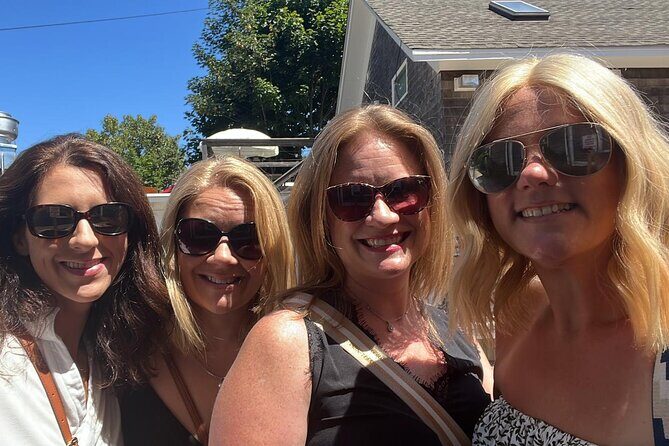 Enchanting Emerald Isle Scavenger Hunt - Who Would Enjoy This Experience Most?