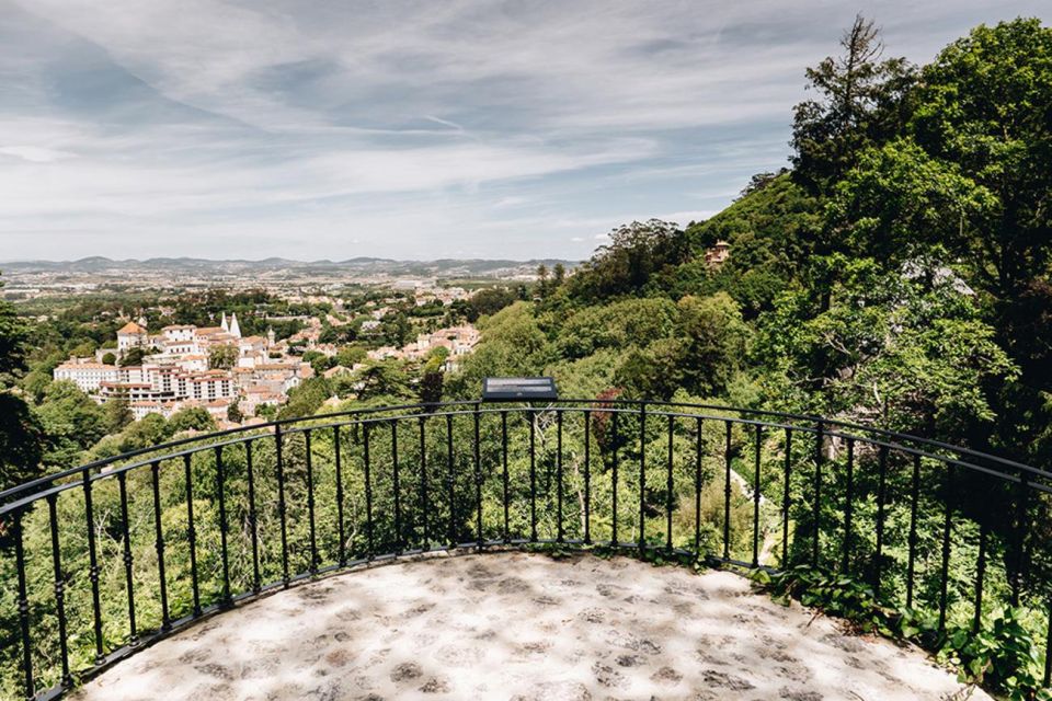 Enchanting Sintra: Palaces, Sweet Indulgences and Wine - Indulging in Traditional Pastries