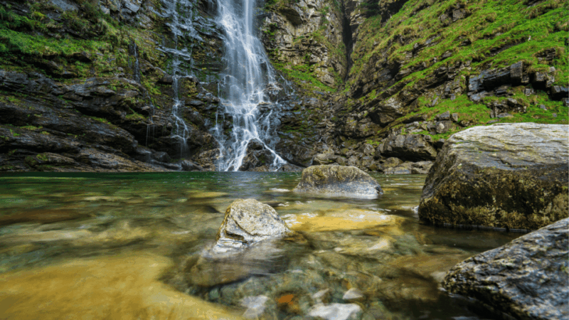 Enchanting Switzerland: Verzasca Valley and Ascona From Como - Dining and Refreshments