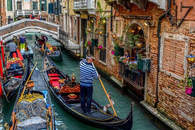 Enchanting Venice: City Walk & Majestic Gondola Ride! - Weather Considerations
