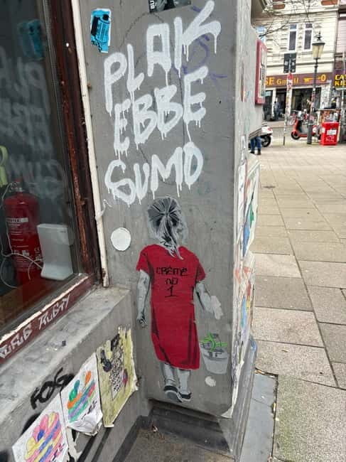 English guided insider tour through the Schanzenviertel - What to Expect from the Tour