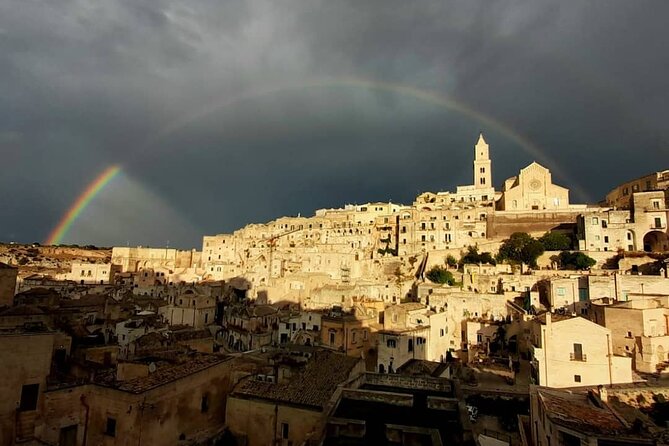English Guided Tour in the Sassi of Matera - Product Details