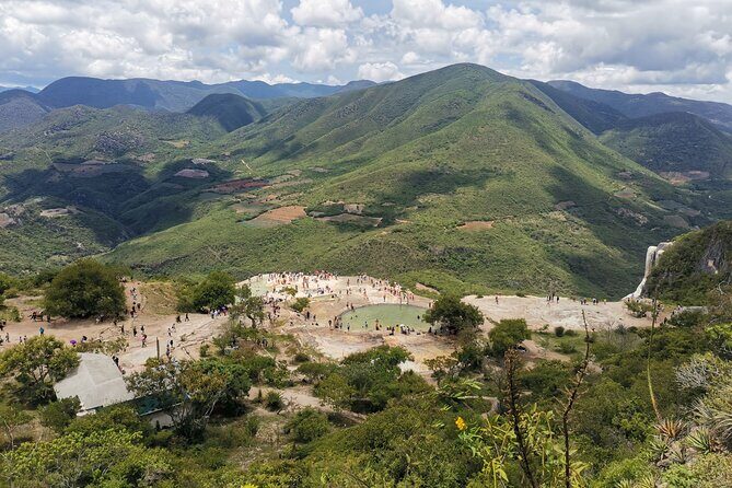 Enjoy Boerve Water and a mezcal factory from Oaxaca - FAQ