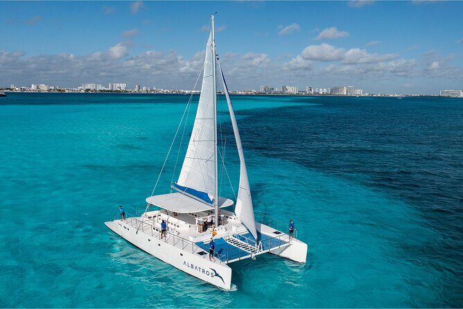 Enjoy From Playa del Carmen Isla Mujeres Catamaran Food and Bar - A Closer Look at the Experience