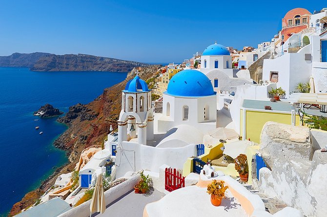 Enjoy the Most Popular Destinations of Santorini Private Half-Day Tour - Meeting and Pickup