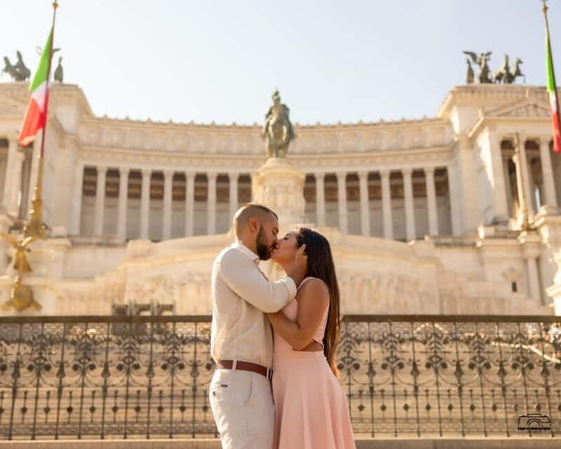 Enjoy your photos alone in Rome - The Beauty of an Early-Morning Photo Shoot in Rome