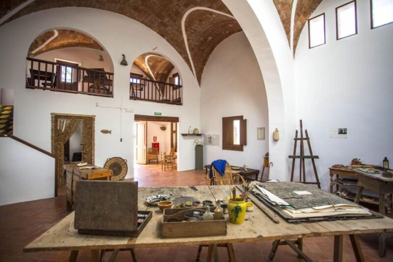 Entry Ticket | Fundació Mas Miró - Mont-Roig Del Camp - Included Features and Amenities