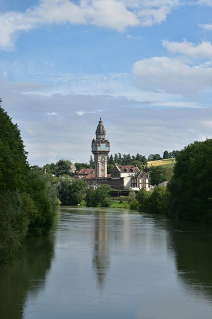 Epernay: Private Guided Tour of the Heart of Champagne - Visiting Historic Champagne Houses