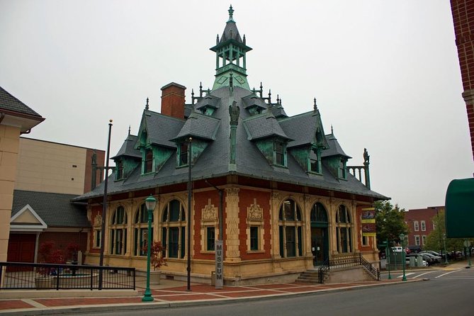 Epic Clarksville Scavenger Hunt: Tennessees Top Spot! - Good To Know