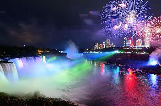 Epic Niagara Falls Private Night Tour w/ Dinner, Boat & Tower - Who Will Love This Tour?