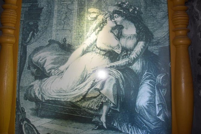 Erotic Renaissance Wax Museum Entrance Ticket - Exploring Local Culture