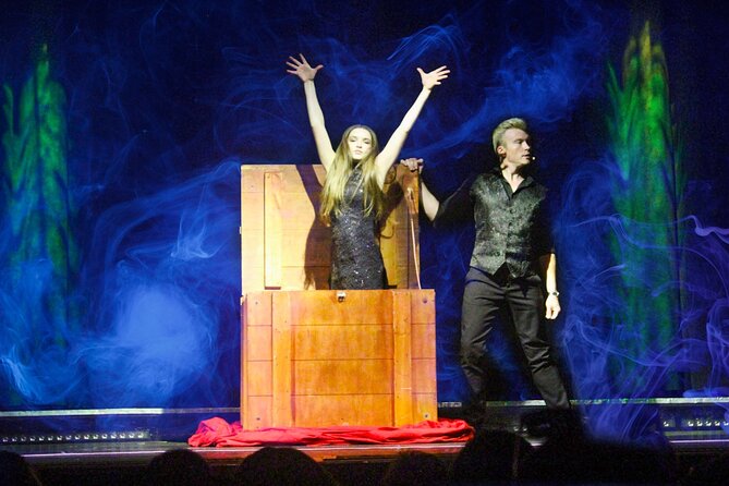 Escape Reality Branson Magic Dinner Show - Location and Accessibility