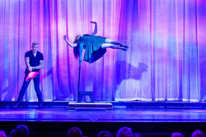 Escape Reality Branson Magic Dinner Show - Customer Reviews