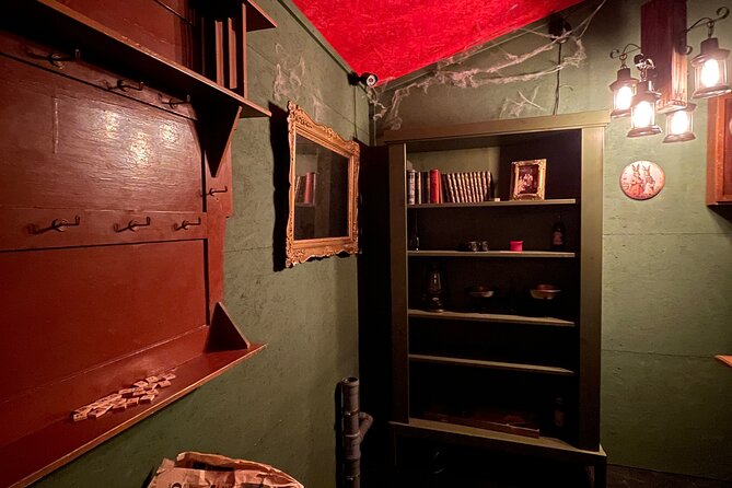 Escape Room Shadow of the Rubber Duck - Puzzles and Challenges