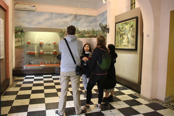 Escape the Heat of Hanoi - Museum Tour - Meeting and Pickup Details