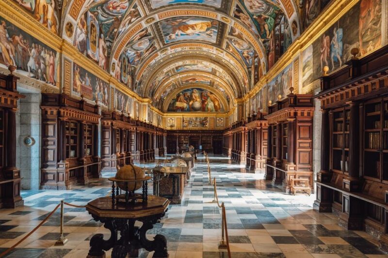 Escorial and Valley Private Tour With Driver - Itinerary Details