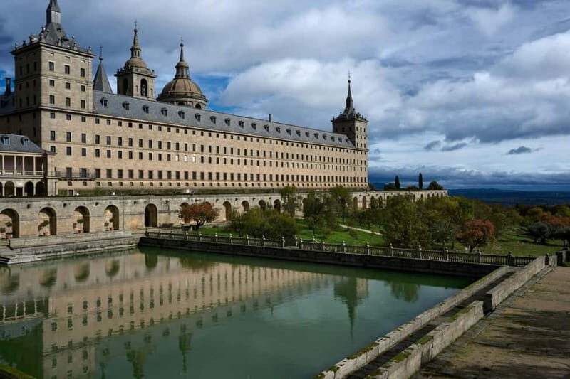Escorial & Valley of the Fallen: Private tour from Madrid - Key Points
