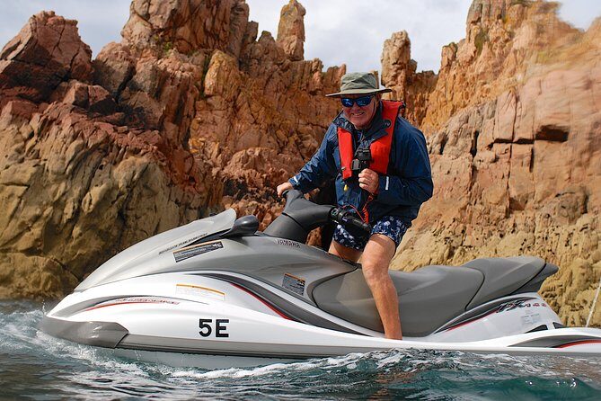 Escorted Coastal Tour by Jet Skis from St. Aubin - Key Points