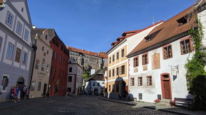 eský Krumlov: Private Day Trip from Prague with Local Guide - What Travelers Say