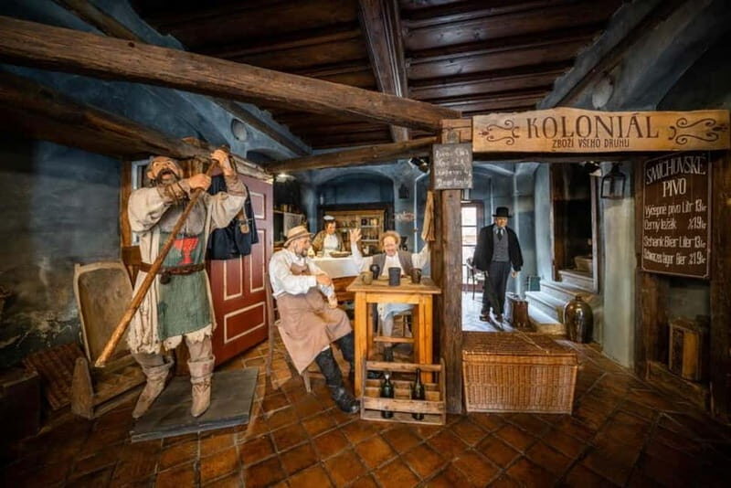 eský Krumlov: Wax Museum Entry Ticket - Practical Details and Tips