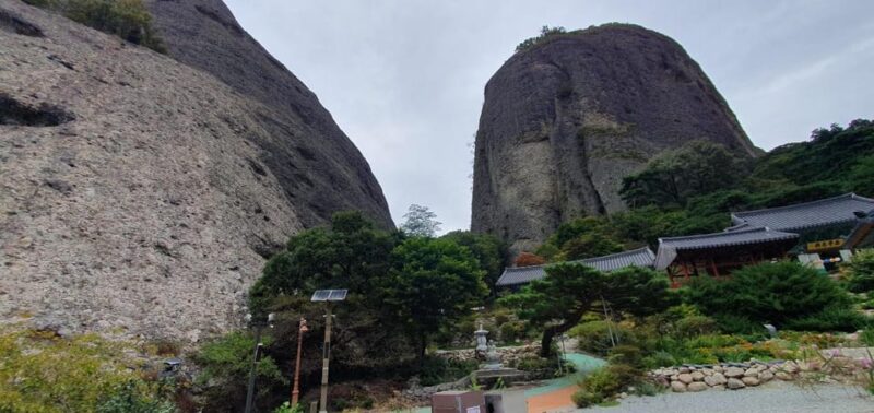 Essence of Jeonju Hanok Village + Maisan Mountain - Key Points