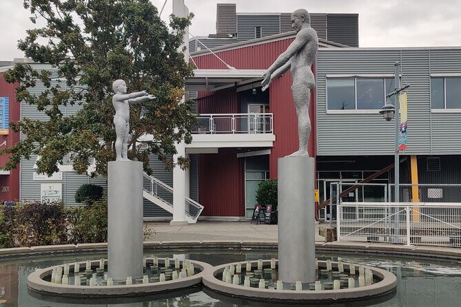 Essential City Shared Walking Tour - Why This Tour Works for Different Travelers