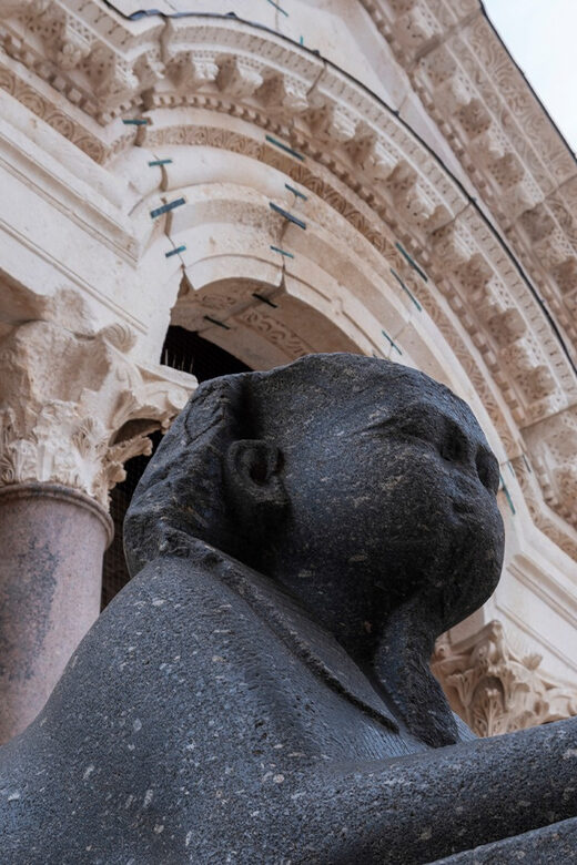 Essential Diocletian's Palace Tour for First-Time Visitors - The Experience of the Guide and Group