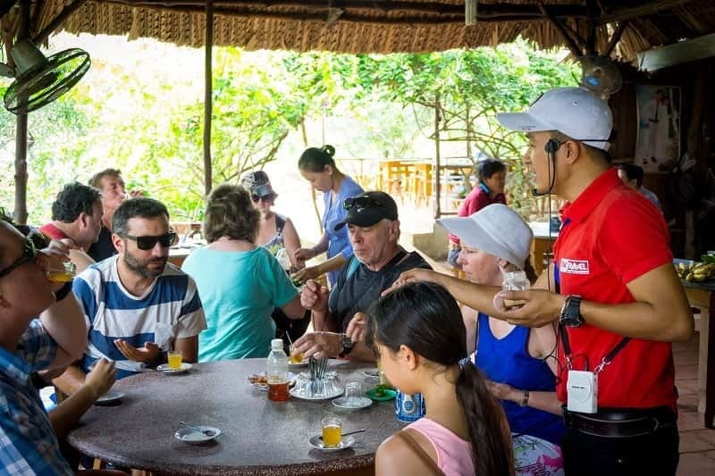 Essential Mekong Delta: Highlight Tour From Ho Chi Minh City - Enjoying Fresh Fruits and Honey Tea