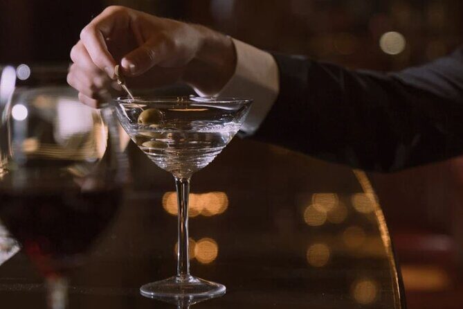 Essential Spy: A JAMES BOND-THEMED Experience IN LONDON - Key Points