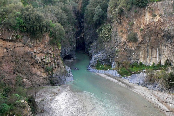 Etna & Alcantara Gorges by Land Rover From Taormina - The Benefits of a Private Tour