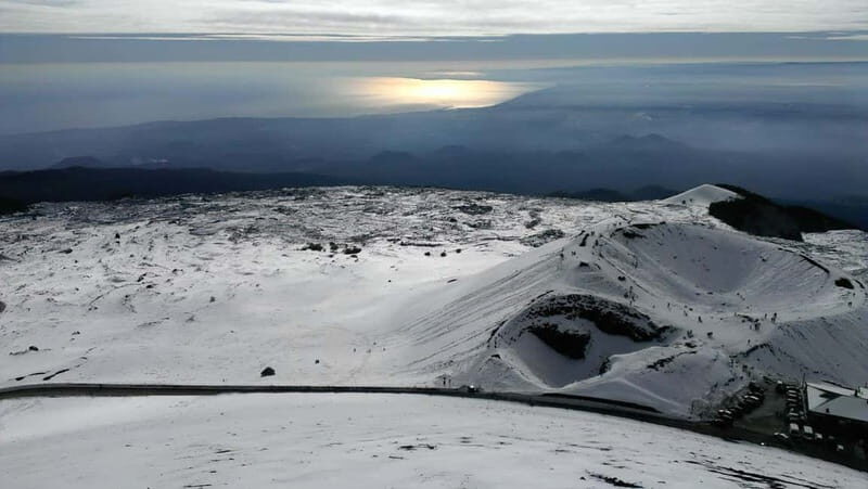 Etna and surroundings with honey tasting - Key Points