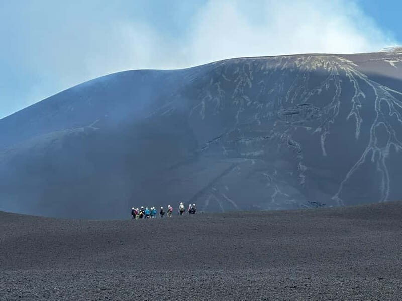 Etna excursion from Catania with cable car & 4x4 to 3340 mt. - FAQs