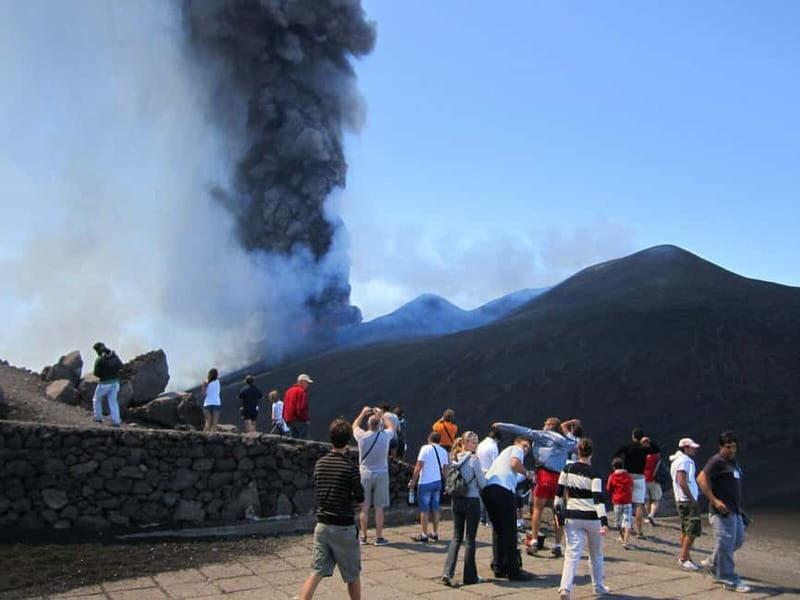 Etna: Jeep excursion and trekking suitable for everyone. Shoes and jacket provided free of charge. - Key Points