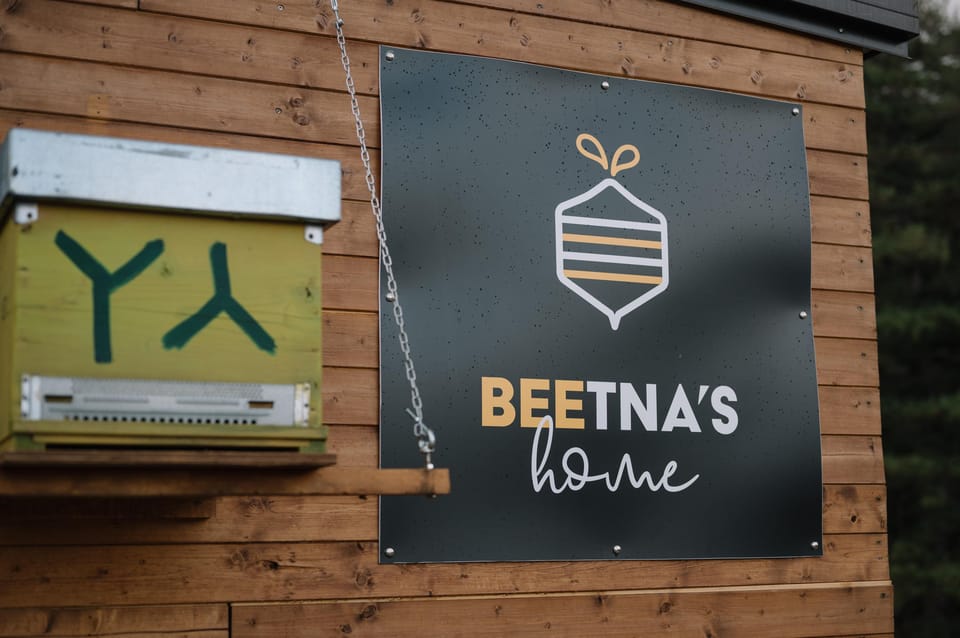 Etna: the Magic World of Bees Tour - Tasting the Rare Astragalus Honey