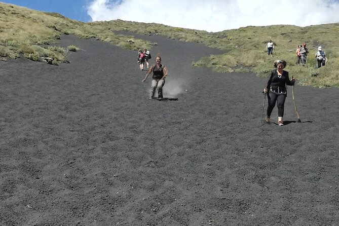 Etna, Trekking and Wine - Meeting and Pickup Logistics