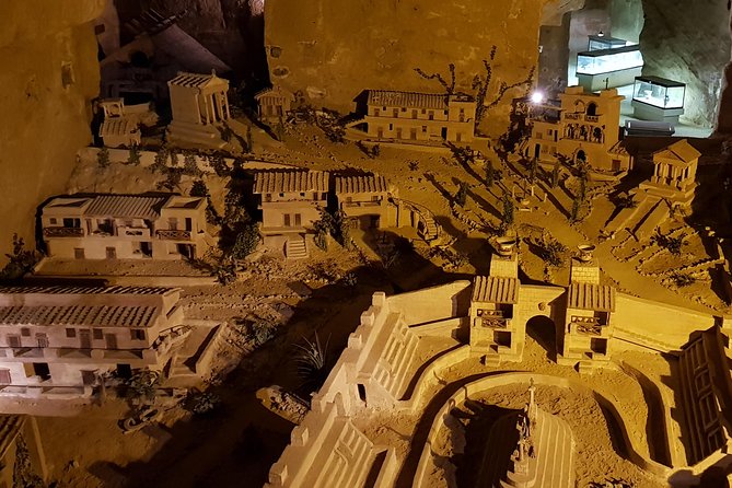 Etruscopolis: Once Were Etruscans - Meeting and Pickup Information