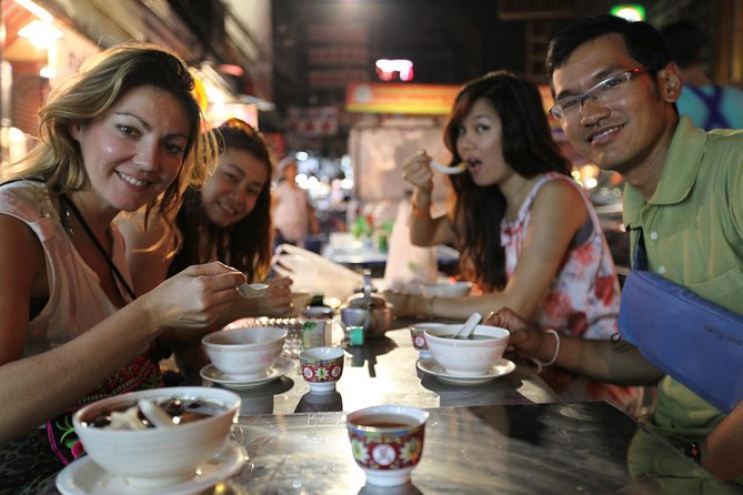 Evening Bangkok Food and Tuk Tuk Adventure - Exploring Bangkok Attractions