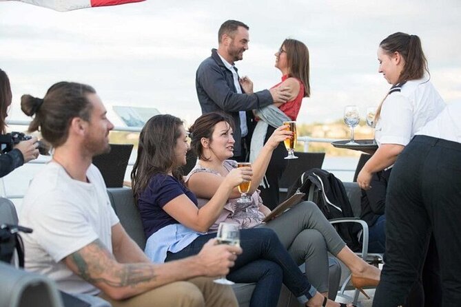 Evening Cruise in Montreal - Cruise Duration and Location