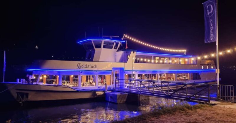 Evening-Cruise to the fireworks of the Cochemer Winefest. - Key Points