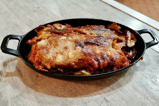 Evening Flavors of Naples: Guided Food Tour and Wine Tasting - Why This Tour Offers Great Value