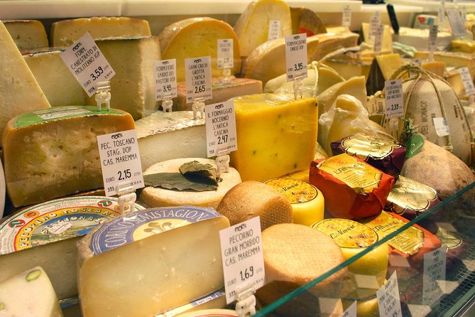Evening Food Tour With Wine Tasting in Milan - Guided Evening Food Tour