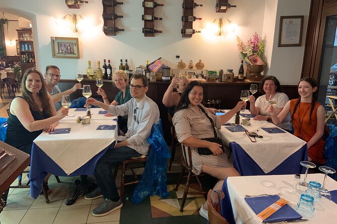 Evening Food Tour With Wine Tasting in Milan - Sampling Local Specialties