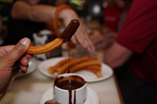 Evening in Madrid: Food on Foot Tapas Adventure With a Local - Exploring Local Neighborhoods