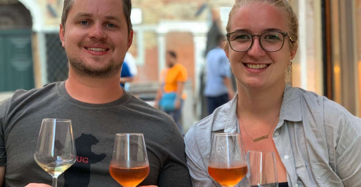 Evening in Venice With a Local: Food and Wine Tasting Tour - Key Points