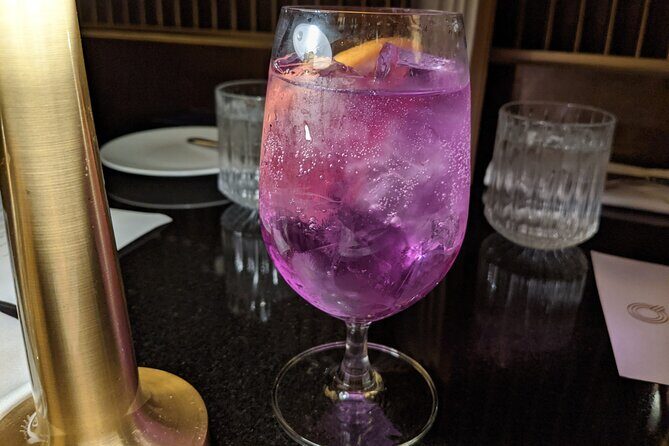 Evening Sip, Savor, Stroll Tour - FAQs