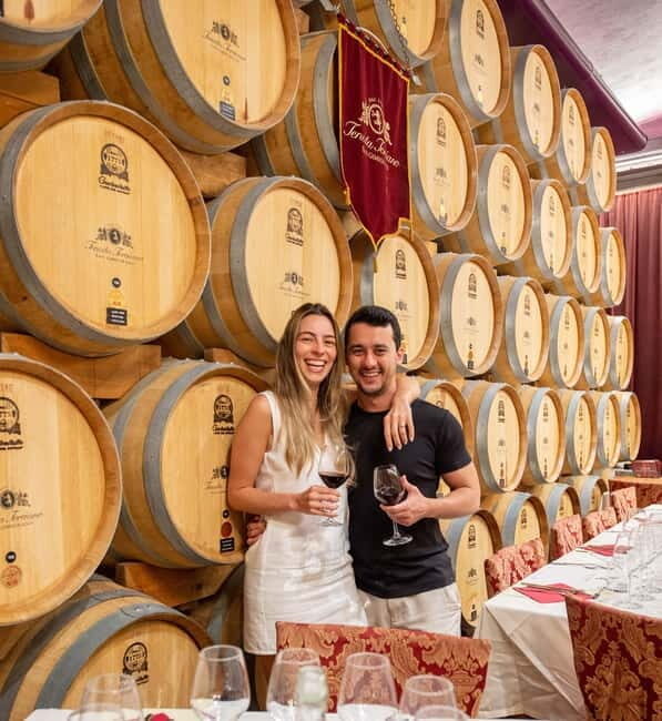 Event: Romantic Valentine's Dinner in San Gimignano Winery - Atmosphere and Ambiance